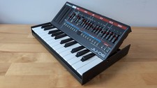 Roland JU 06 Synthesizer &