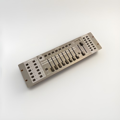 Showtec 16 channel dmx - 16,
