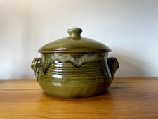 VINTAGE YOUGHAL IRISH DRIPWARE POTTERY GREEN LIDDED CASSEROLE DISH 1960s RETRO