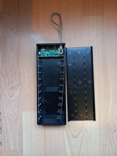 20x18650 battery charger case - 20x18650,