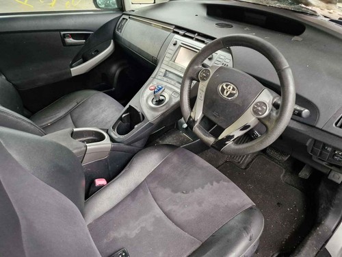 Toyota prius xw30 hybrid - toyota,
