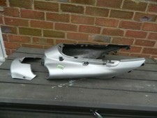 KAWASAKI ZZR 1200 SEAT / TAIL FAIRING TOP & BOTTOM PIECES 