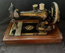 Antique Vintage Singer Hand Crank Sewing Machine In Wood Case - Fully Working