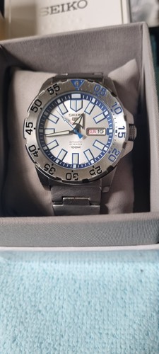 Rare seiko 4r36 calibre - rare,
