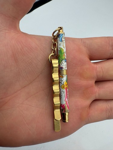 Vintage 80s 90s - floral, enamel