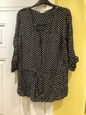 Ladies Long Line Blouse Size 16
