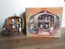 NIB Enesco Grape Expectations