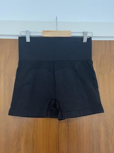 Black bum shaping lycra - bum,