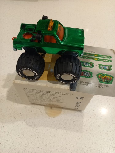 Majorette monster truck - truck, blazer