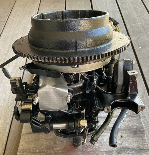 Evinrude 15hp outboard motor - 15hp,
