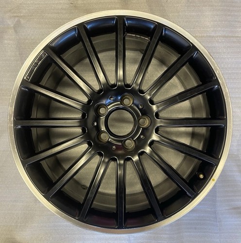 Genuine mercedes amg c63 w204 - amg,