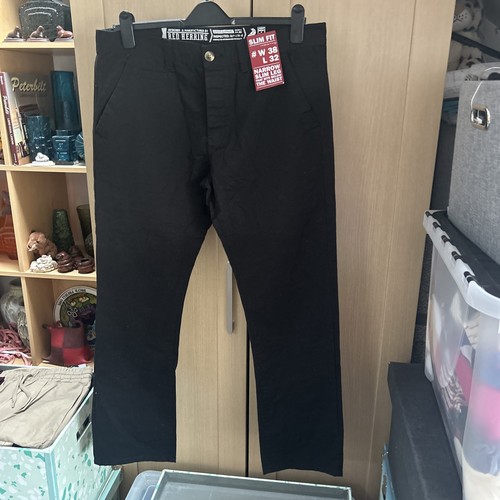 Red herring black chino - red,