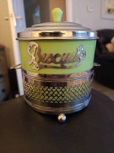Vintage 1950 biscuit - vintage,