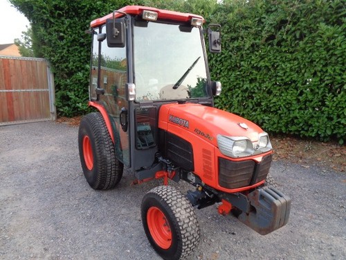 Kubota b3030 compact tractor - kubota, +