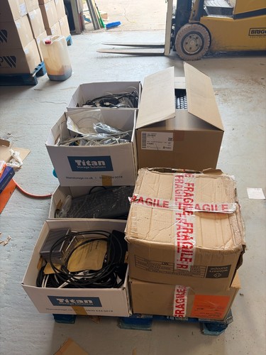 Clearance job lot logitech - it,