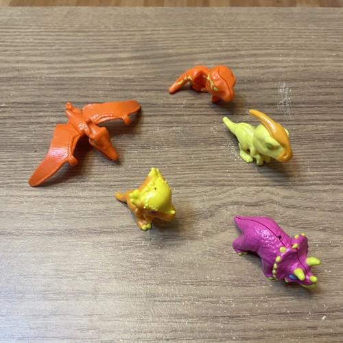 Kinder joy jurassic world - kinder,