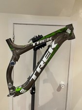 Trek Session 88 front triangle