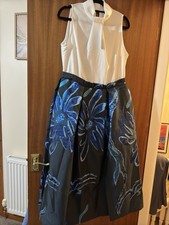 TK Maxx White And Blue