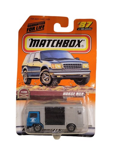 1998 matchbox farm horse box - 1998,