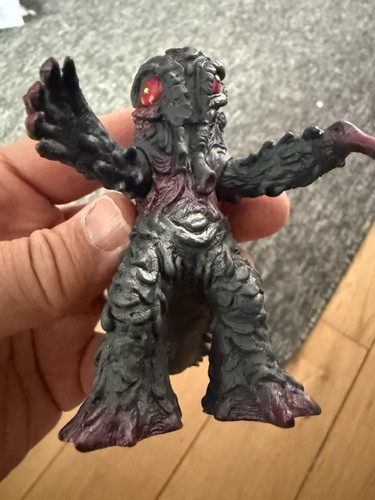 Hedorah super7 reaction action - super7,