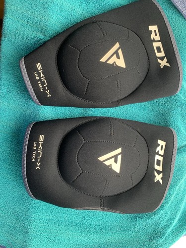 Rox padded skin lab - lab, tech