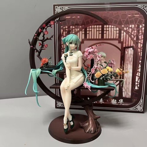 Hatsune miku anime figure - miku,