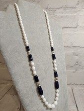 Vintage retro necklace white &