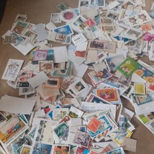 500g Mix Foreign Stamps On/Off