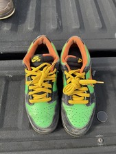 SB Dunk Low Halloween Green