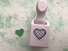 Sale Martha Stewart Love Heart Embossed Valentine Card Craft Punch Cutter