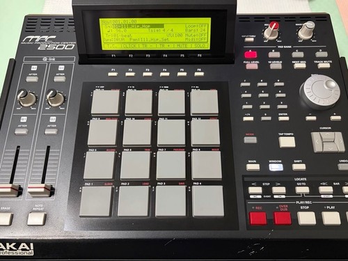 Akai mpc2500 music - akai,