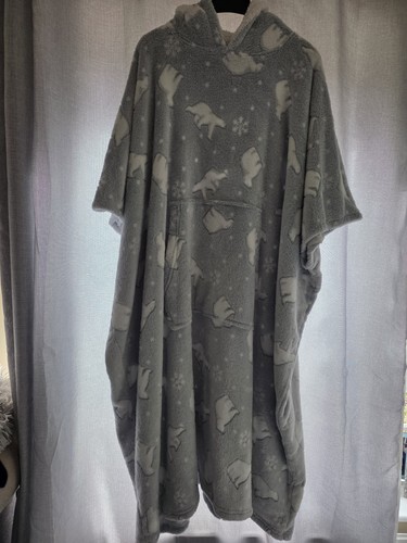 Grey polar bear oversized - grey,