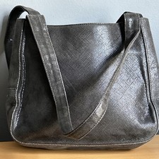  Beautiful Bally Bag in
