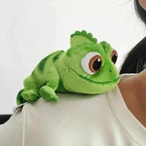 Rapunzel tangled pascal - rapunzel,