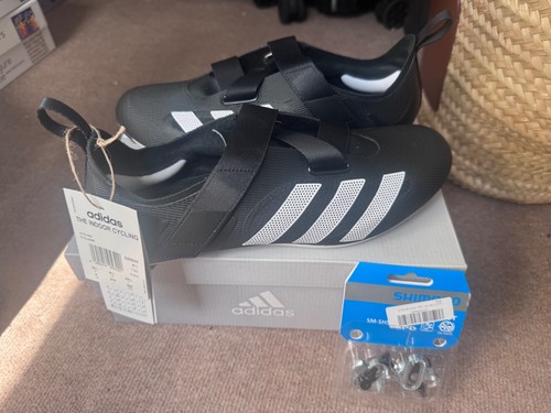 Adidas indoor cycling shoes - ,