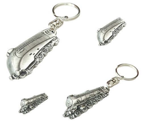 Set train keyrings and - train,