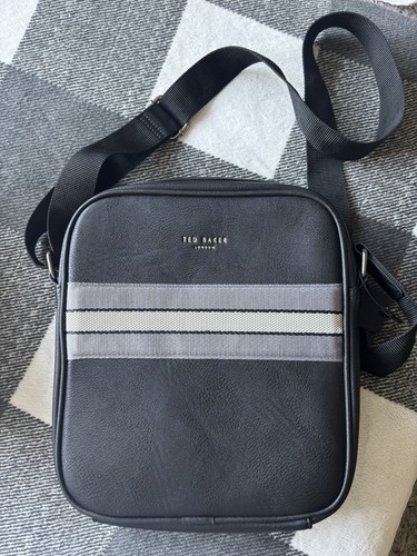 Ted baker oppium web - oppium,