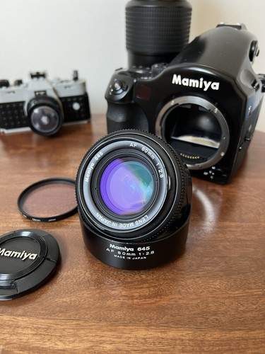 Mamiya 645 80mm 8 - af, f2.8