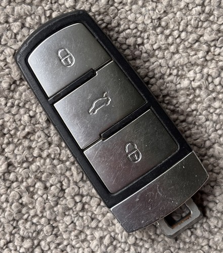 Genuine volkswagen button - vw,