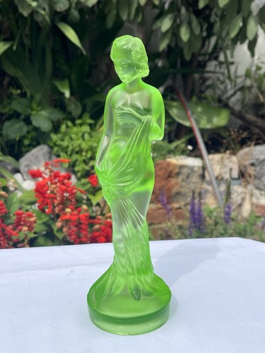 Green uranium glass - uranium,