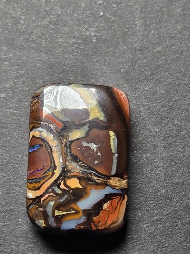 10ct boulder opal cabochon - 10ct,