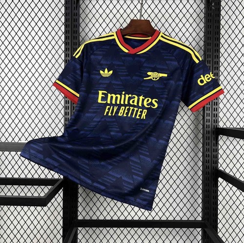 Arsenal away kit - away,
