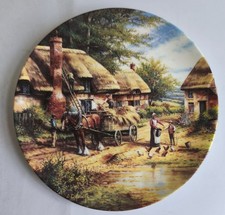  Country Days Chris Howells Mending The Thatch Decorative Collectors Plate