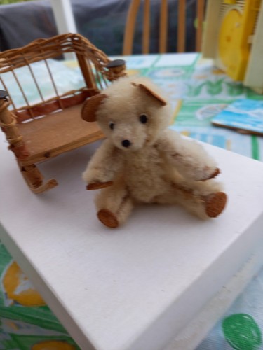 Vintage teddy rocking chair - teddy,