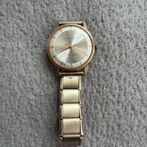 Hand wound watch - silver, dial