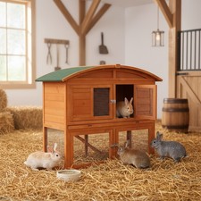 Small Animal Hutch with Round