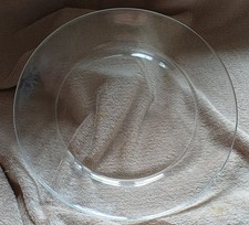 Vintage French Arcoroc Clear Glass Small Dinner Plate 23cm.