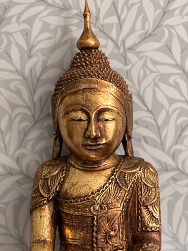 Beautiful hand carved statue - hand-carved,