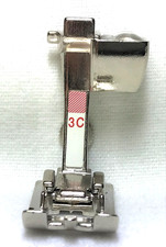 BERNINA BUTTONHOLE FOOT WITH SENSOR - NO 3C - 5.5mm / 9mm COMPUTER MODELS