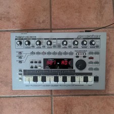 Roland MC-303 Groove Box